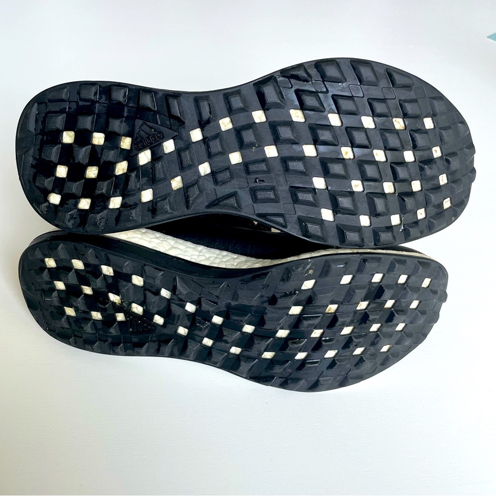 Adidas Boost Spikeless Golf Shoes - Picture 2 of 4